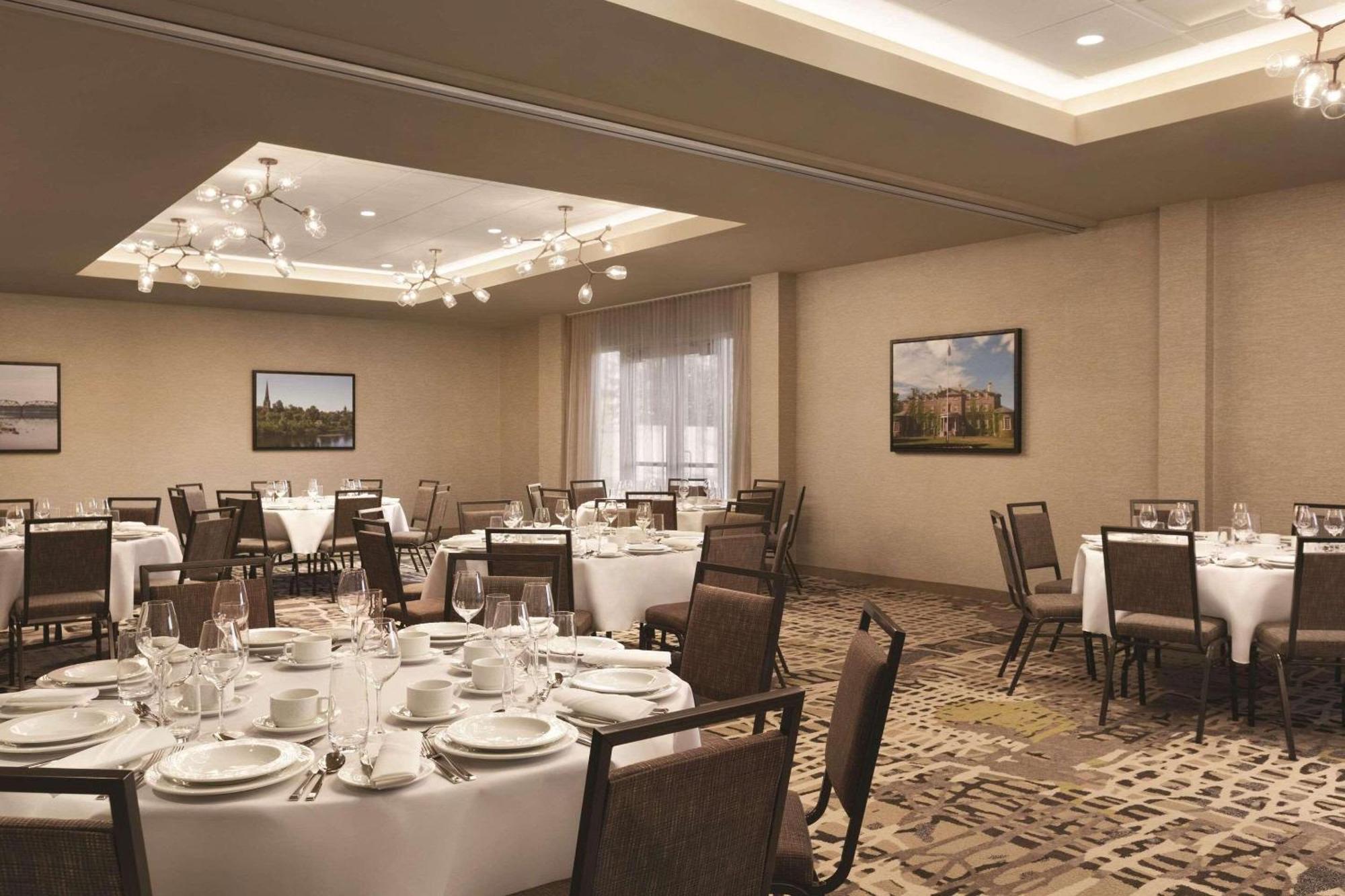Radisson Kingswood Hotel & Suites, Fredericton Luaran gambar